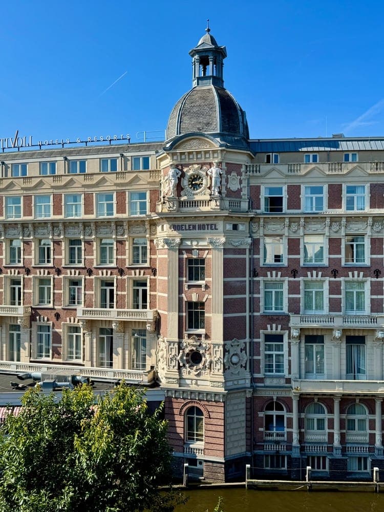 Amsterdam Canal Grandeur