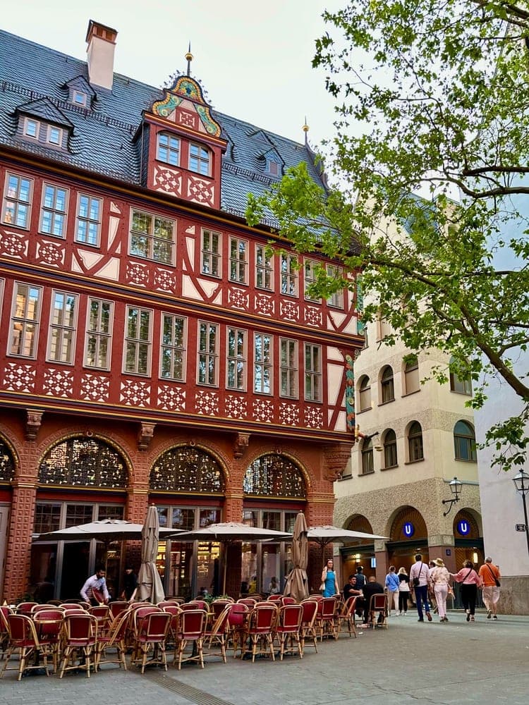 Frankfurt's Historic Heartbeat