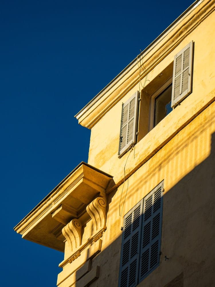 Marseille Light Sculptures
